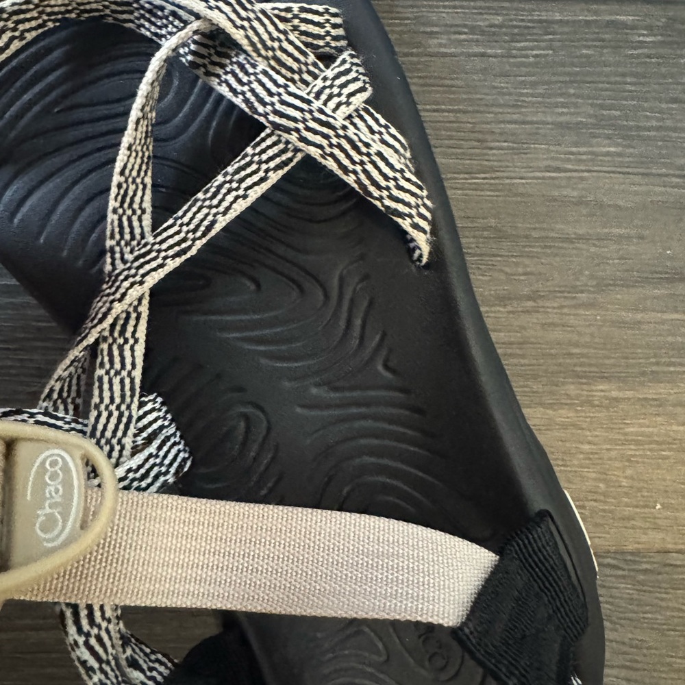 Chaco Black and Cream Sandals with Textured Strap Design